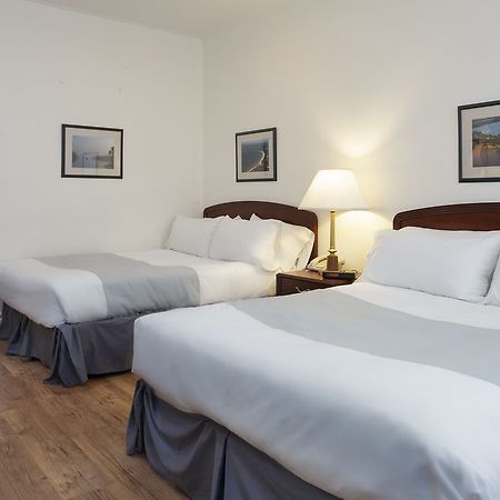 Picton Harbour Inn Esterno foto