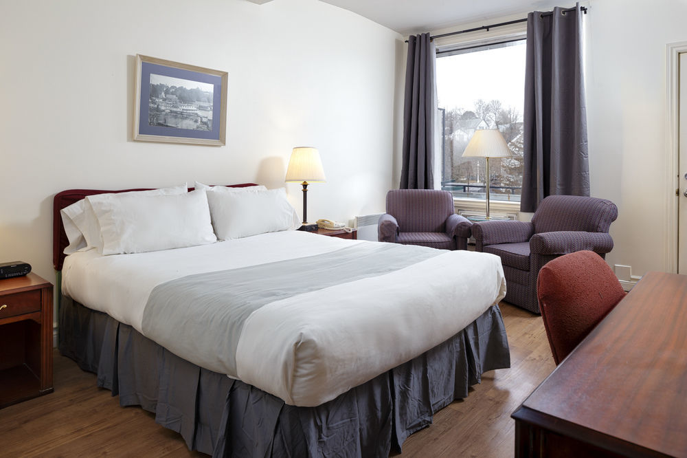 Picton Harbour Inn Esterno foto
